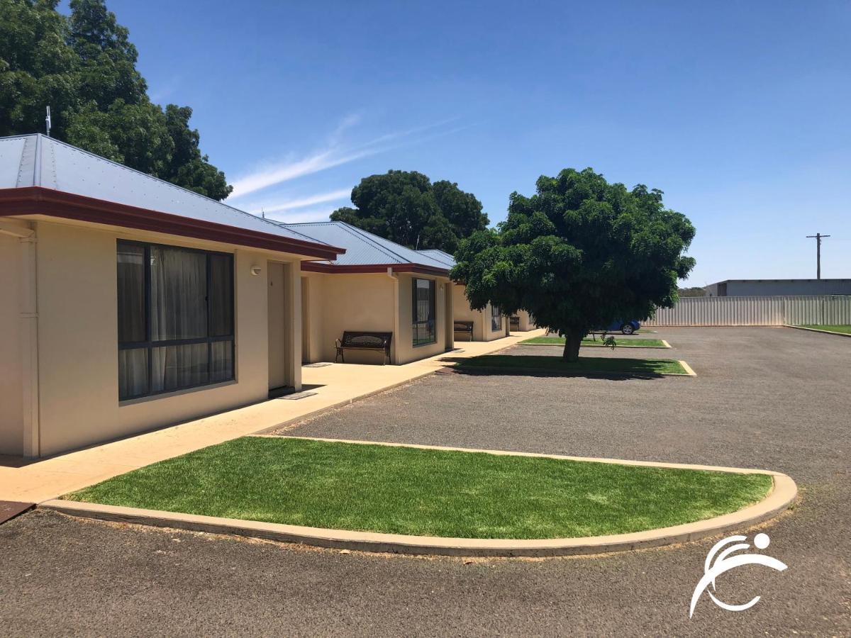 Coro Club Motel Griffith Bagian luar foto